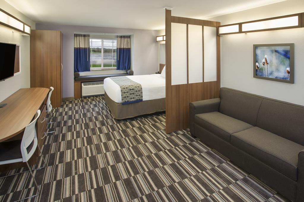 Quality Inn & Suites Caldwell I-77 Exteriér fotografie